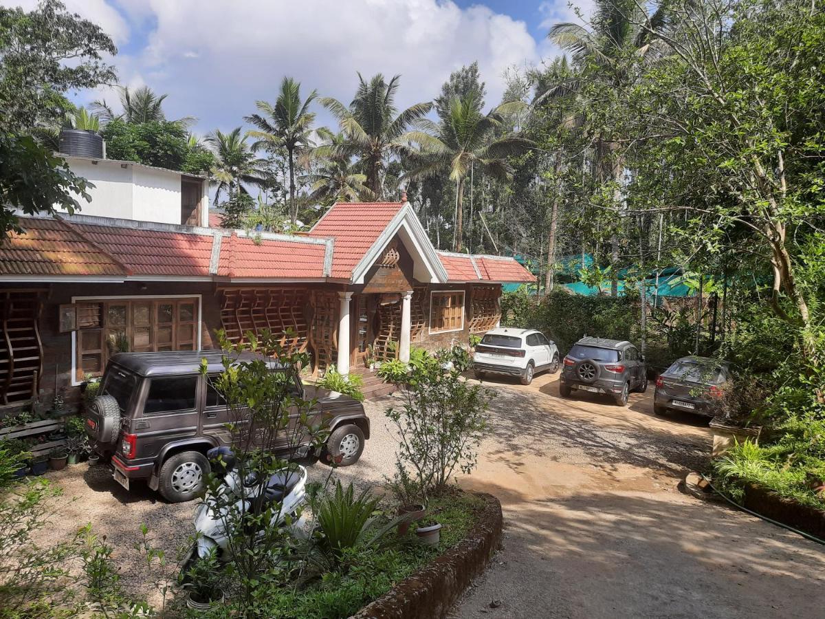 Sopanam Heritage Thekkady Exterior foto